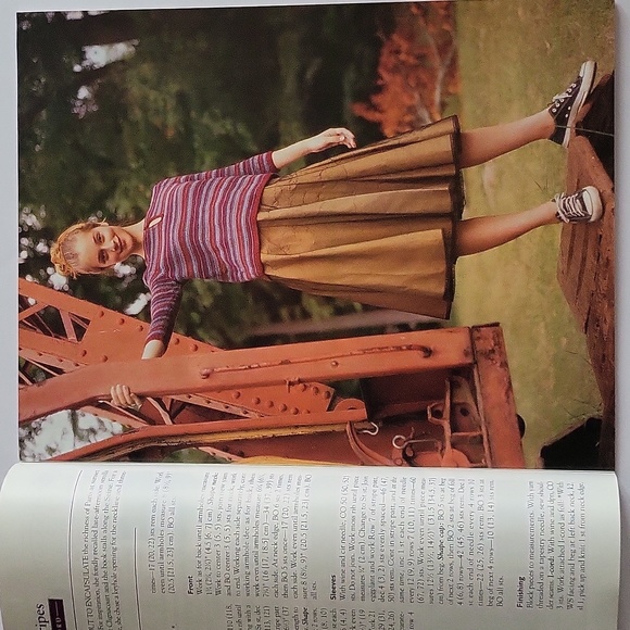 Interweave Knits Magazine Winter January 2002 More Sweaters Than Ever - Picture 9 of 12